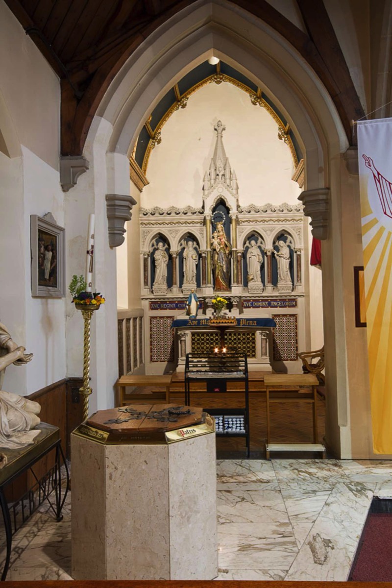 Font & the Lady Chapel closer